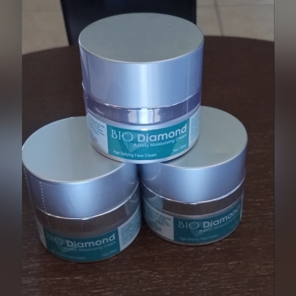 Bio Diamond Anti Aging Wrinkle Moisturizing Face Cream Swiss Alpine 1 fl oz NEW